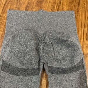 Butt scrunch leggings